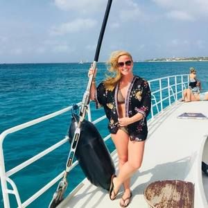 Meet your Posher, Angel